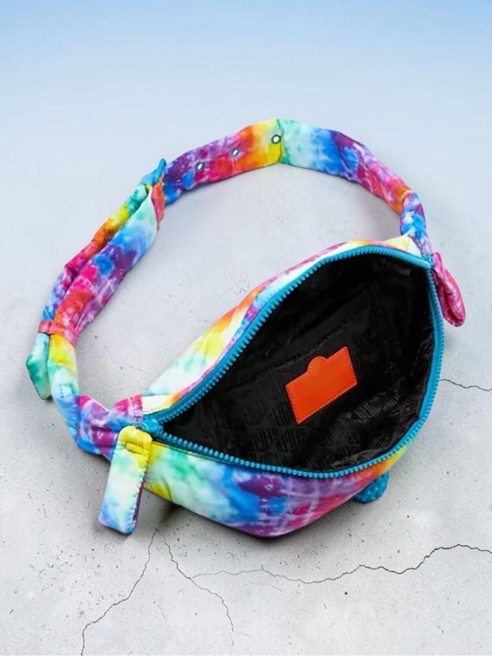 Kurt Geiger RARE❗️NWOT Glasto Belt Bag - Picture 6 of 9